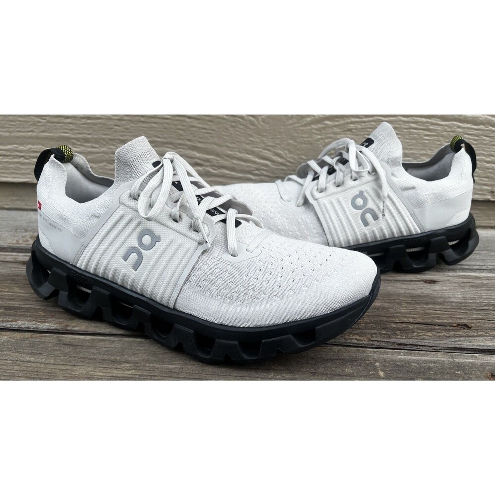 On Cloudswift 4 Men’s 9.5 Running Shoes Wolf Black